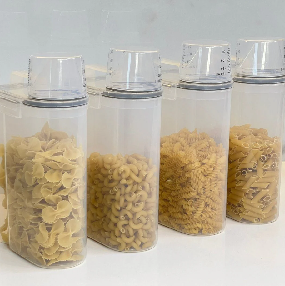 Kit 4 Potes Herméticos Porta Mantimento com Copo Medidor 2,5 Litros